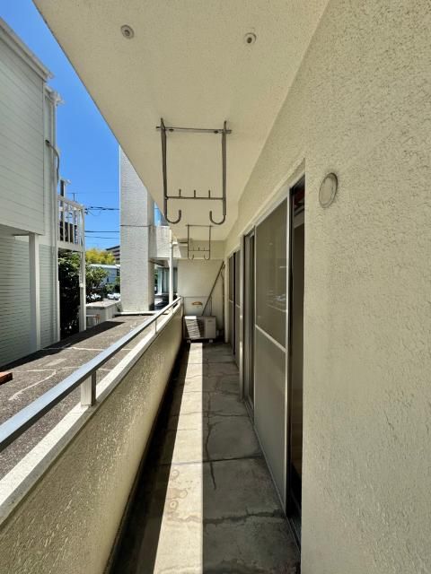 2DK Apartment for Sale in Minami-ku, Yokohama - 50.25m2 - Thumbnail 2