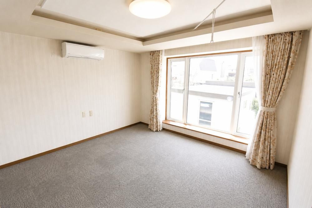 6LDK House for Sale in Sapporo's Momijidai Area, Hokkaido - Thumbnail 3