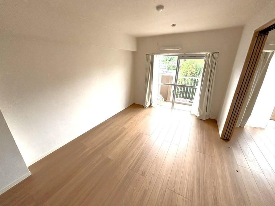 Renovated 3LDK Apartment for Sale in Taihaku Ward, Sendai - Thumbnail 2