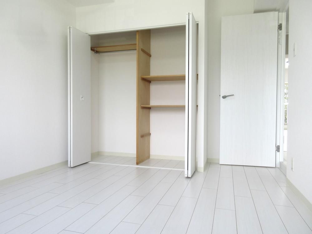 Renovated 3LDK Apartment in Minami-ku, Sapporo for Sale - Thumbnail 4