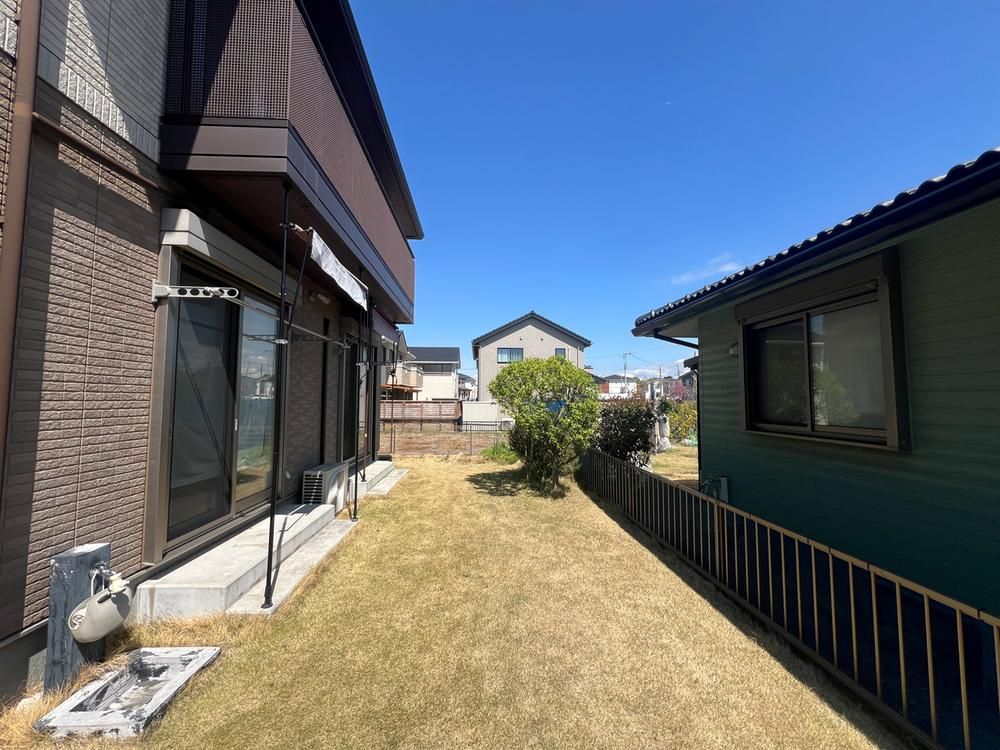 Detached House for Sale in Kisarazu, Chiba - 2LDK+S, Solar Panels - Thumbnail 4