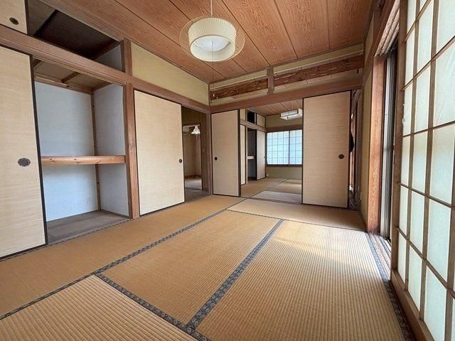 5LDK Detached House for Sale in Hachioji, Tokyo - Thumbnail 4