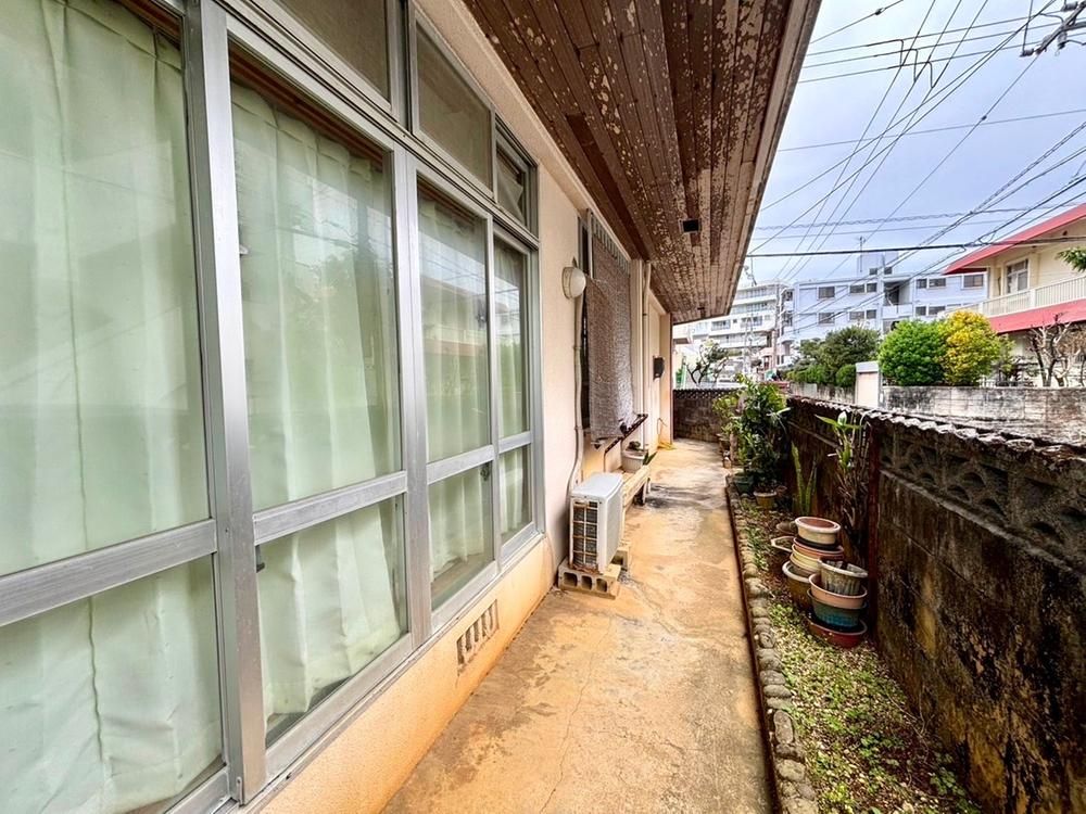 4DK House on Corner Lot in Naha, Okinawa - 47.9M Yen - Thumbnail 3