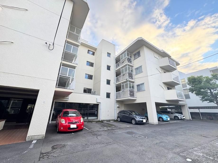 2LDK Apartment for Sale in Kawasaki, Kanagawa - Thumbnail 3