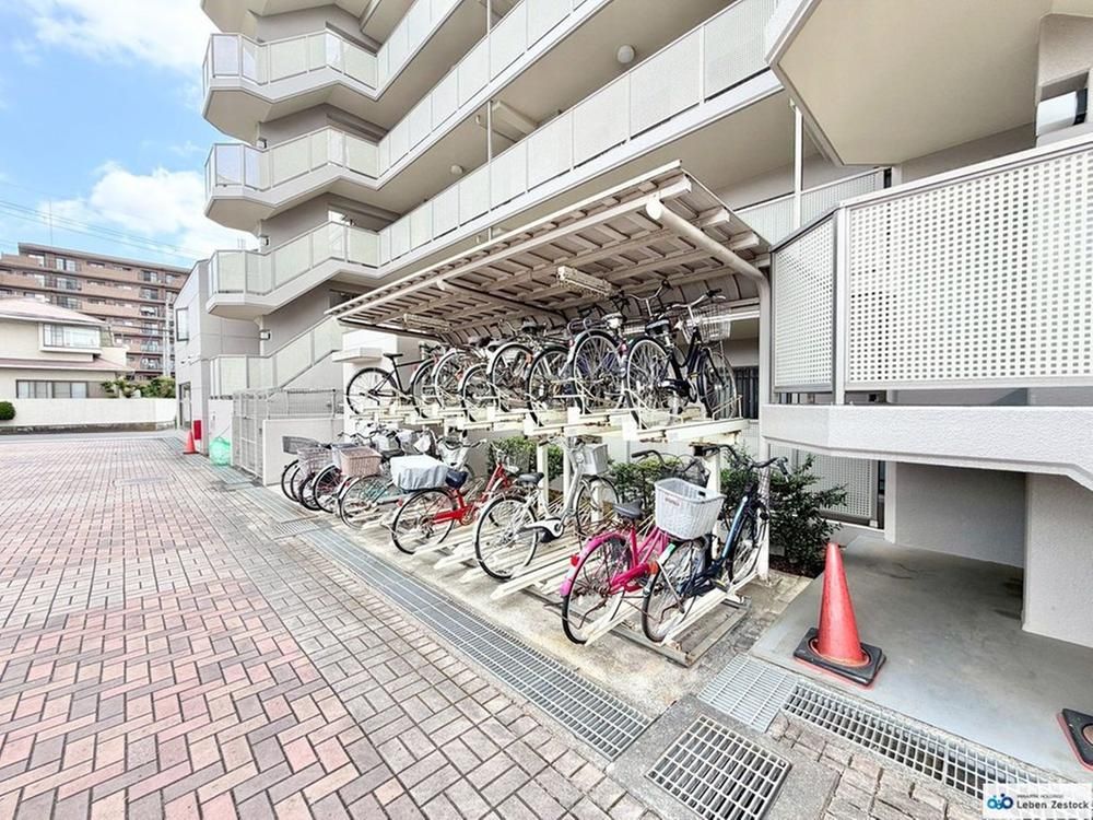 Renovated 3LDK Apartment for Sale in Funabashi, Chiba - Thumbnail 2