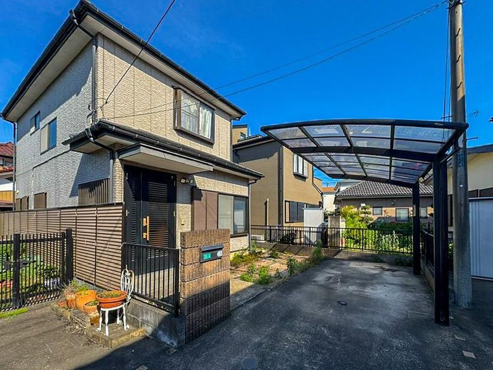 Renovated 4DK House Near Higashi-Moro Station, Saitama - Thumbnail 2