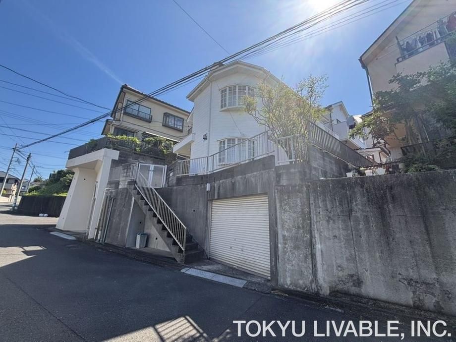 3LDK Detached House in Asahi Ward, Yokohama - 22.8M JPY - Thumbnail 2