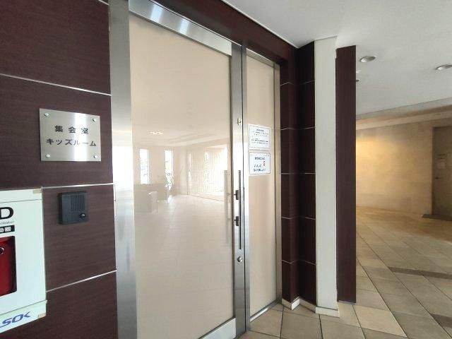 3LDK Apartment for Sale in Ichikawa, Chiba - 101.61m2 - Thumbnail 4
