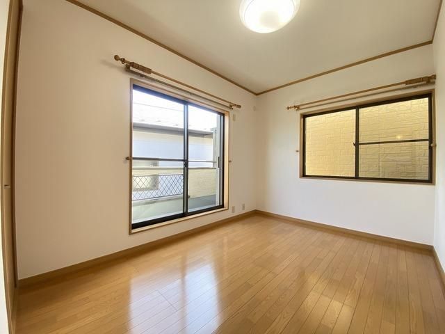 4LDK House for Sale in Minami-ku, Saitama - 98.53m2 - Thumbnail 2