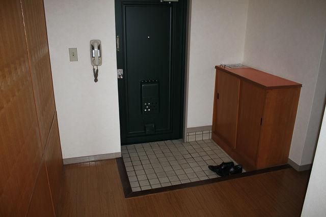 1DK Apartment for Sale in Oita City, Oita Prefecture - Thumbnail 2