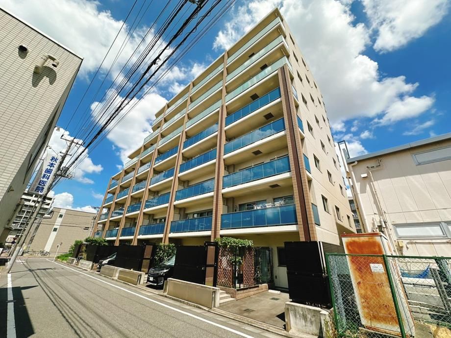 3LDK Apartment for Sale in Funabashi, Chiba - 75.8m² - Thumbnail 2