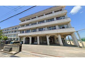 5LDK+S Detached House for Sale in Tokushima City - Thumbnail 4