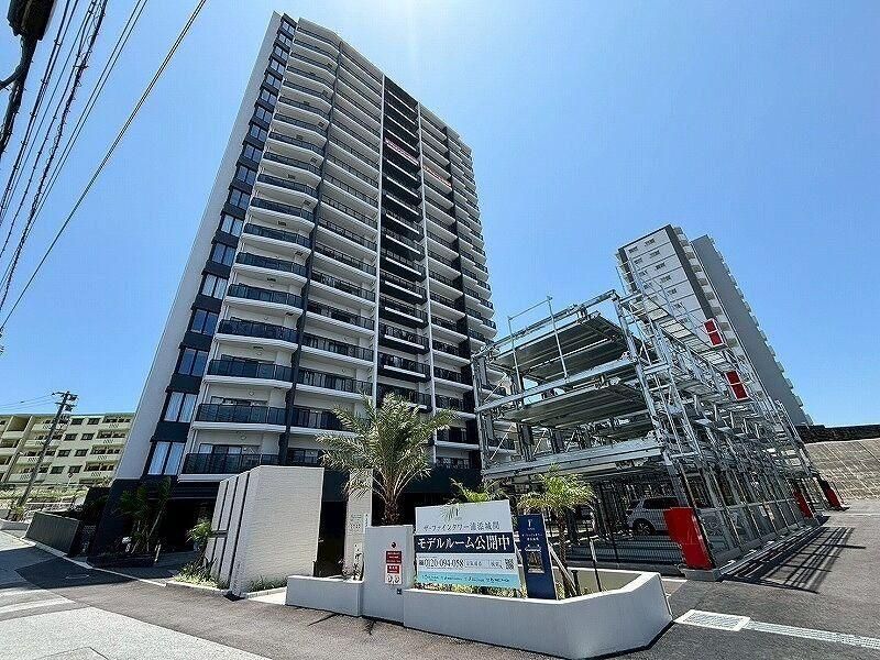 2LDK Apartment for Sale in Ginowan, Okinawa - 43m2 - Thumbnail 2