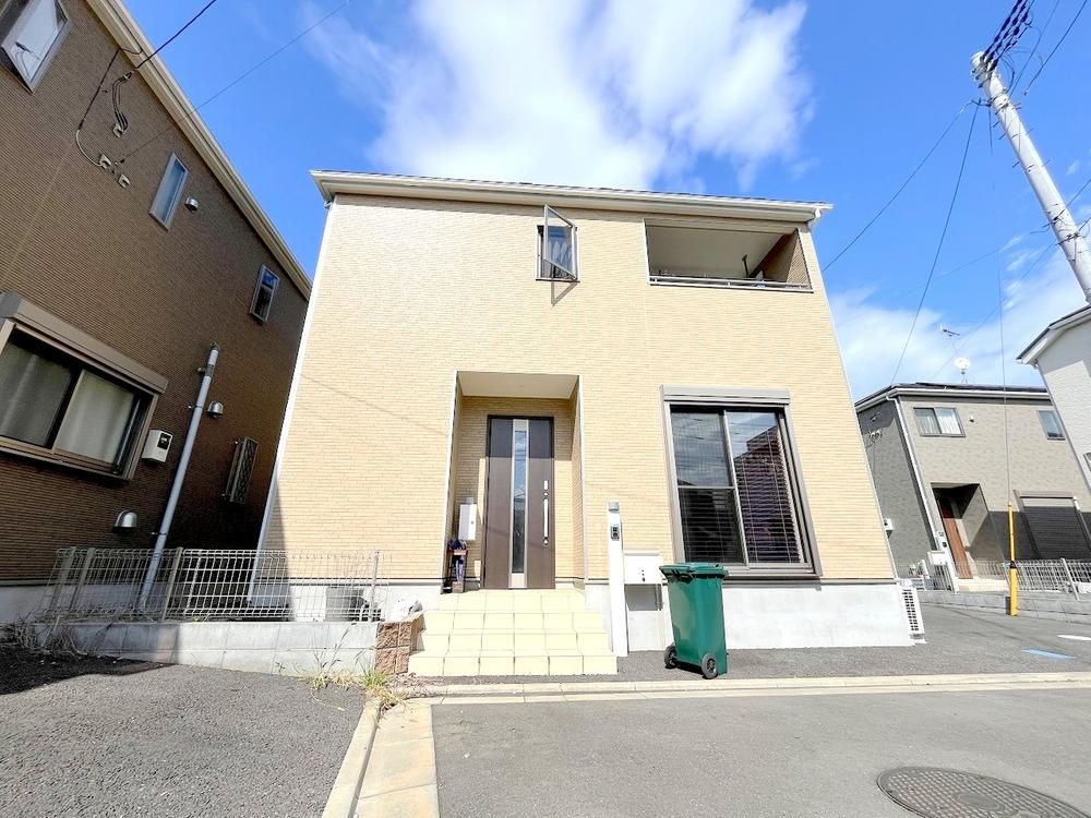 Modern 4LDK House for Sale in Akiruno City, Tokyo - Thumbnail 4