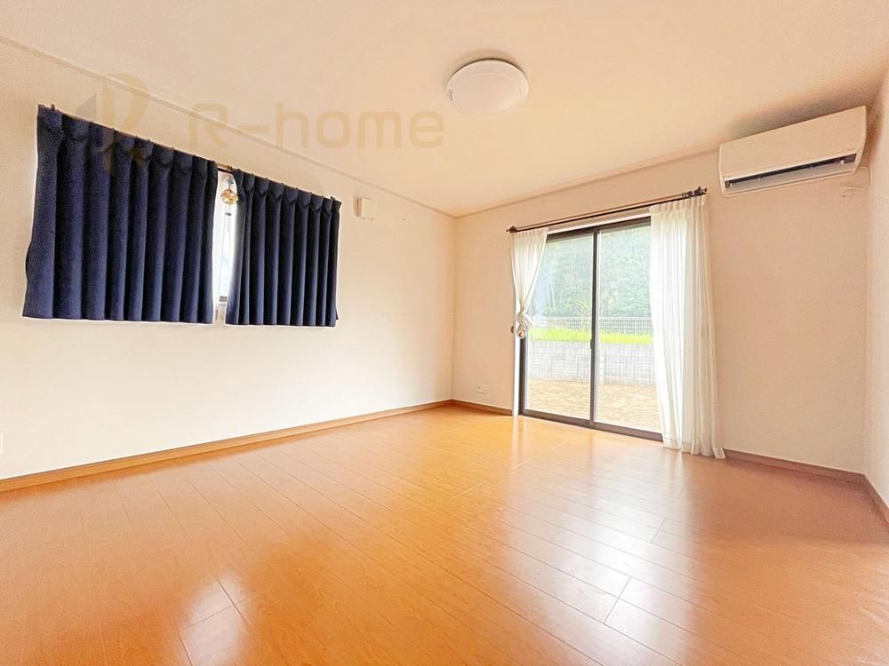 4LDK Detached House in Toride, Ibaraki - 102.68 sqm - Thumbnail 3