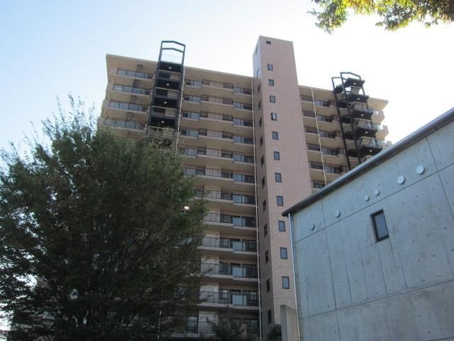 4LDK Apartment for Sale in Koga City, Ibaraki - Thumbnail 3