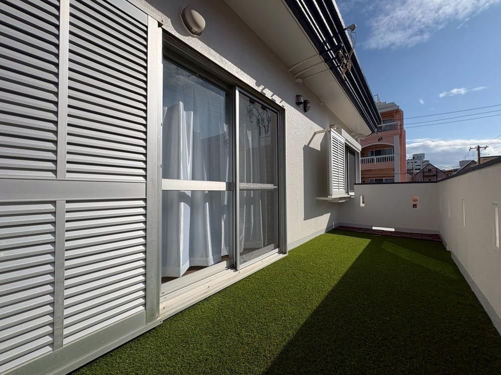 Renovated Ryokan Business Property Near Miyagi Coast, Okinawa - Image 1