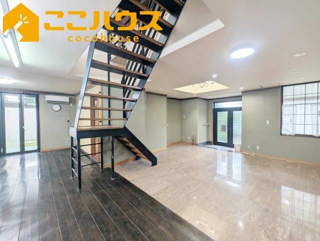3LDK RC House for Sale in Urasoe, Okinawa - 110 Tsubo Land - Thumbnail 4