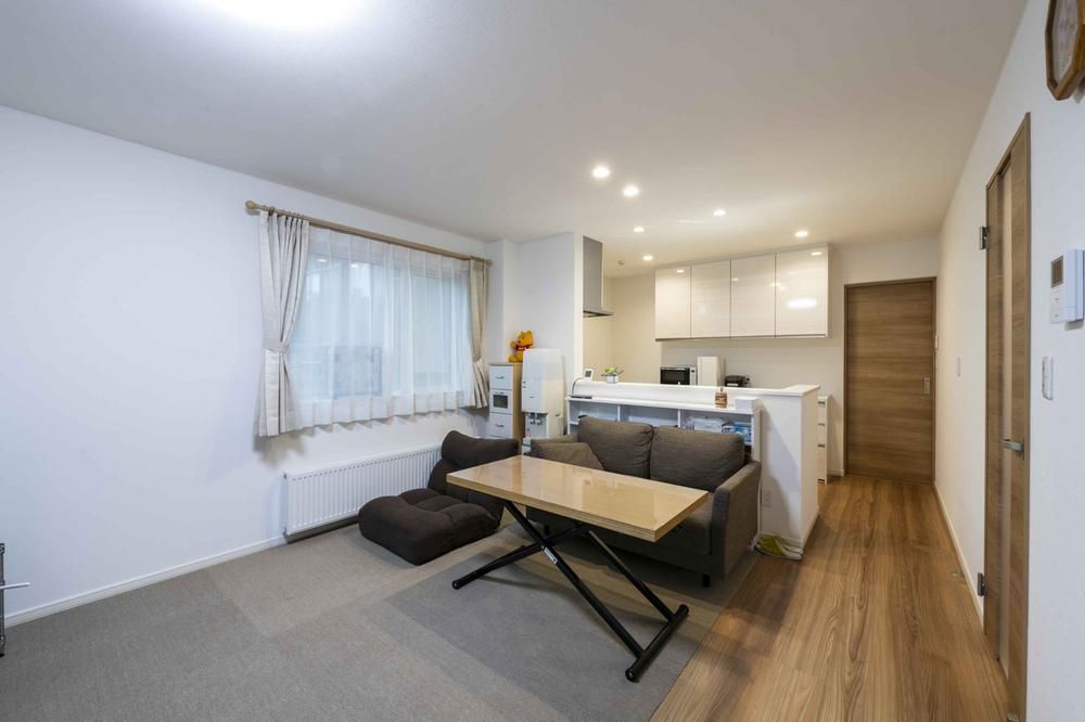 5LDK House for Sale in Bunkyodai, Ebetsu - 204 sqm Land - Thumbnail 3