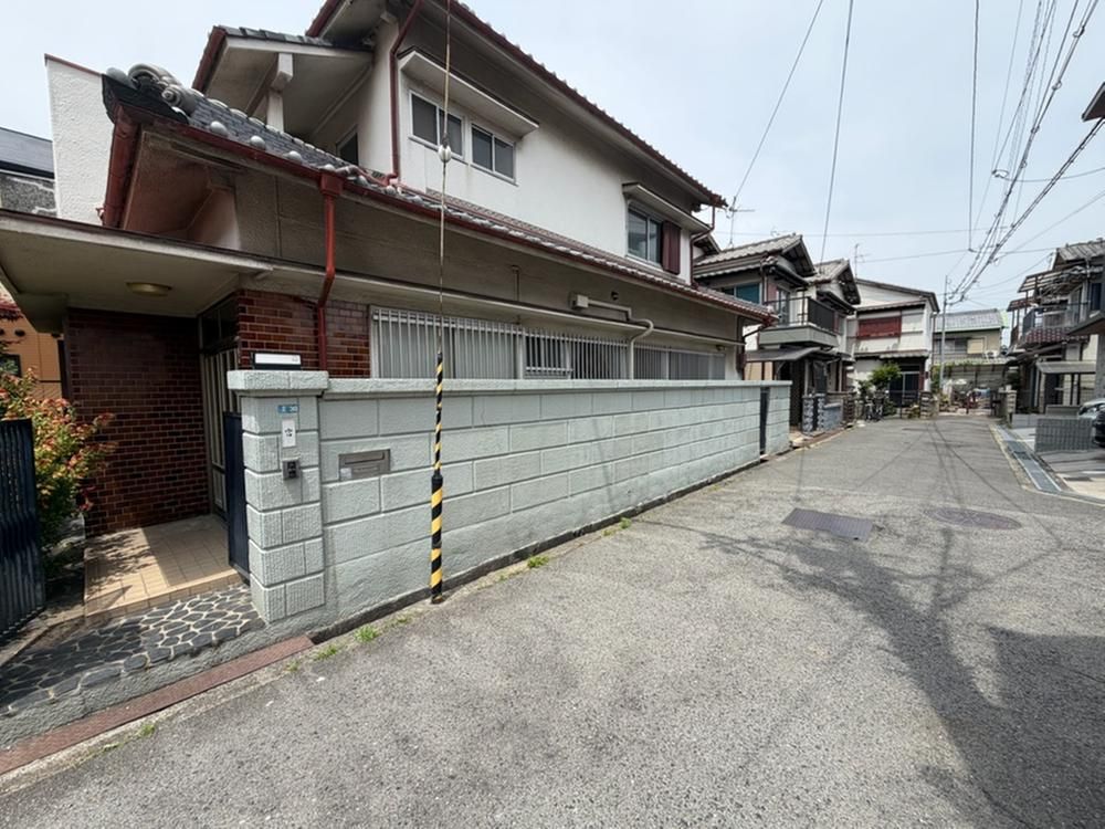 119m² Building-Condition Land for Sale in Matsubara, Osaka - Thumbnail 4