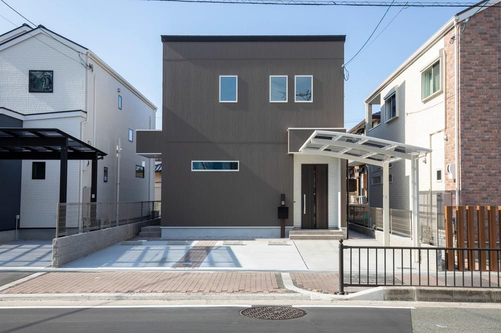 119m² Building-Condition Land for Sale in Matsubara, Osaka - Thumbnail 2