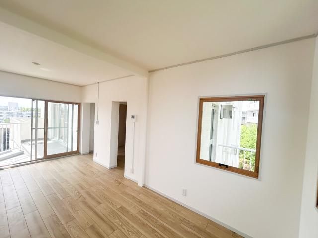 Renovated 3LDK Apartment in Kawasaki Near Miyamae-daira - Thumbnail 4