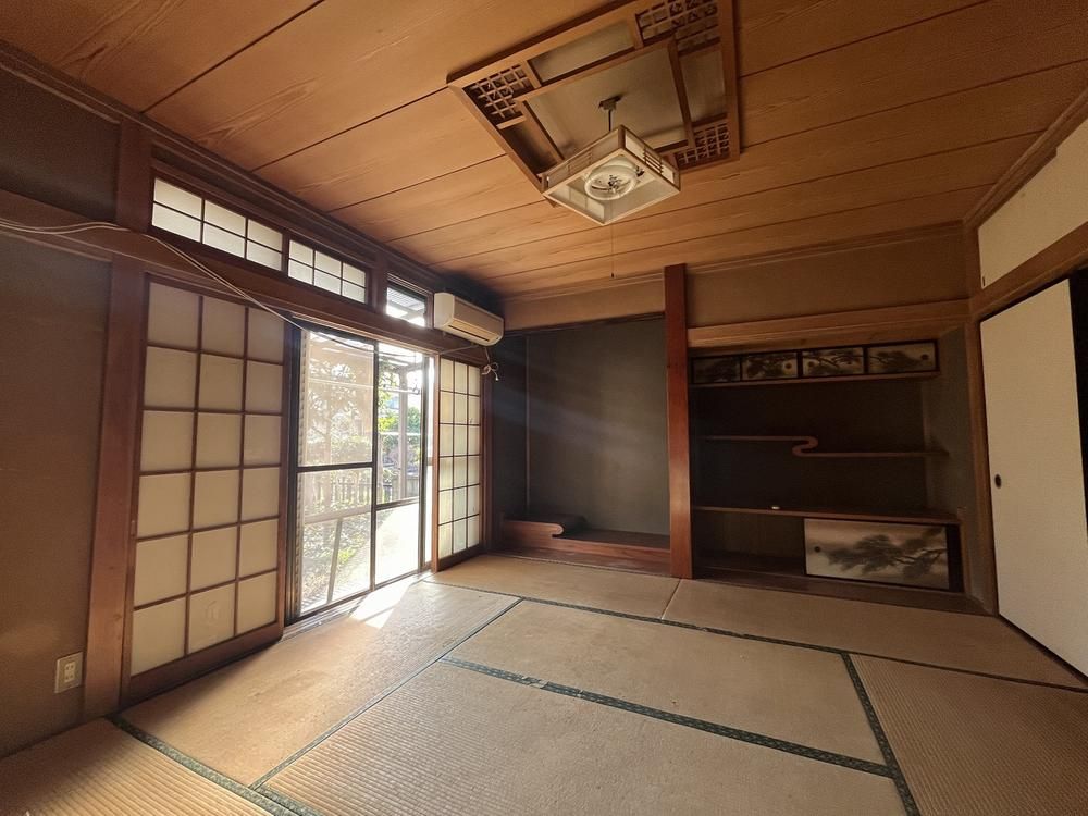 4DK Detached House for Sale in Akiruno, Tokyo - Thumbnail 4