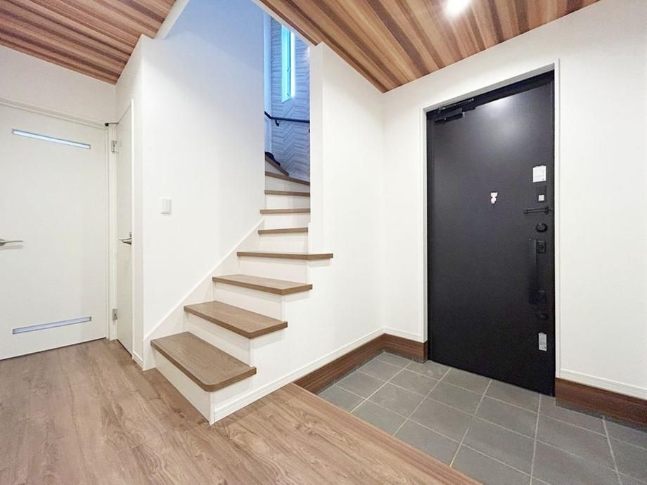 3LDK Detached House for Sale in Konan-ku, Yokohama - Thumbnail 4
