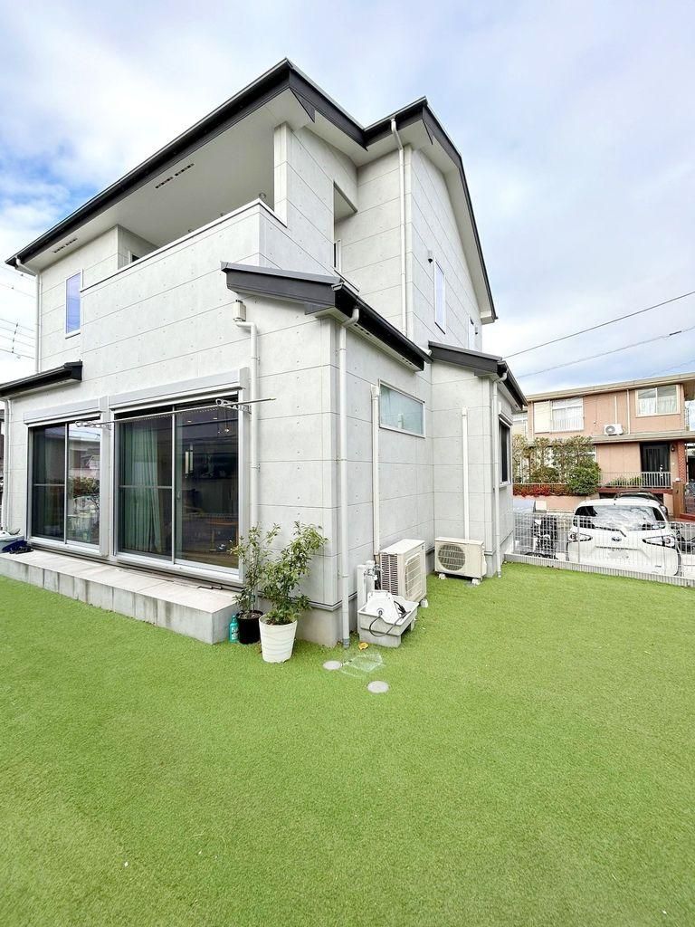 3LDK Detached House for Sale in Konan-ku, Yokohama - Thumbnail 2