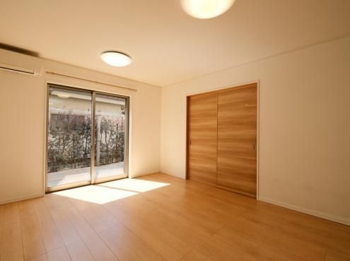 4LDK Detached House in Kodaira, Tokyo – 93m2 on 118m2 Plot - Thumbnail 4