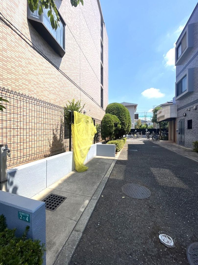 Renovated 3LDK Apartment in Kodaira, Tokyo - Thumbnail 3