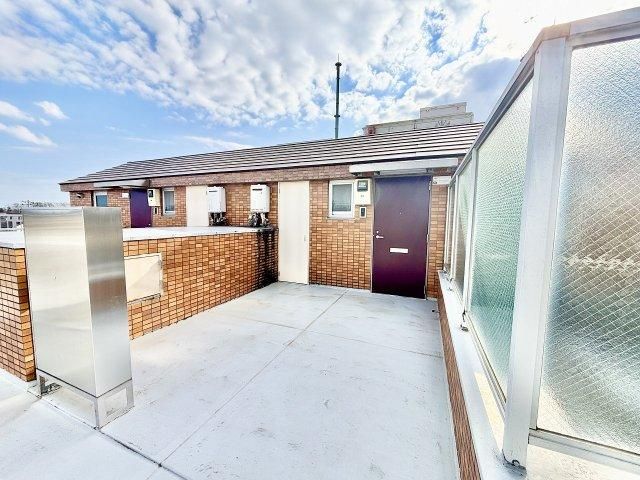 2DK Apartment for Sale in Mito, Ibaraki - 46.72 sqm - Thumbnail 3