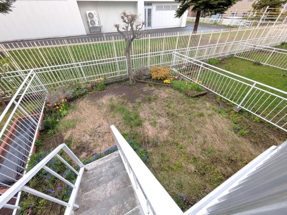 Renovated 3LDK Apartment for Sale in Sapporo, Hokkaido - Thumbnail 2