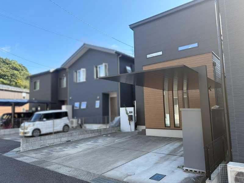 3LDK House for Sale in Kochi City Near Tosa-Ichinomiya Station - Thumbnail 2