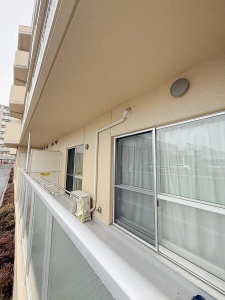 3LDK Renovated Apartment in Higashi-ku, Sapporo for 17.8 Million Yen - Thumbnail 2