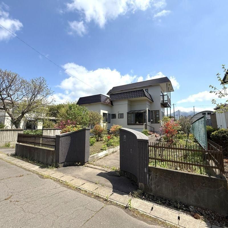 4LDK Detached House for Sale in Date City, Hokkaido - Thumbnail 2