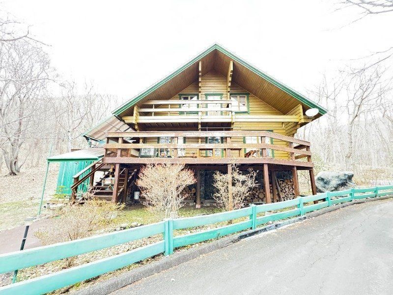 Log House for Sale in Kashiwano-cho, Hakodate, Hokkaido - Thumbnail 4