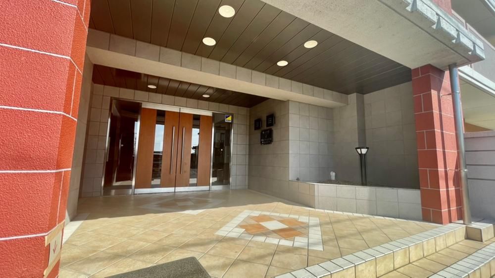 3LDK Apartment for Sale in Koga, Ibaraki - 13.49 Million Yen - Thumbnail 3