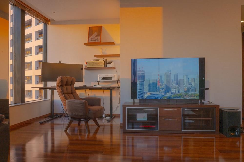 2LDK Apartment in Kachidoki, Chuo-ku, Tokyo with Panoramic Views - Thumbnail 3