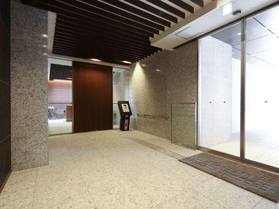 2LDK Apartment in Nishi-Shinjuku, Tokyo - 87.49 sqm - Thumbnail 2