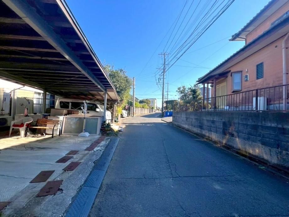 4LDK House for Sale in Miyazaki City with Large 110 Tsubo Garden - Thumbnail 4