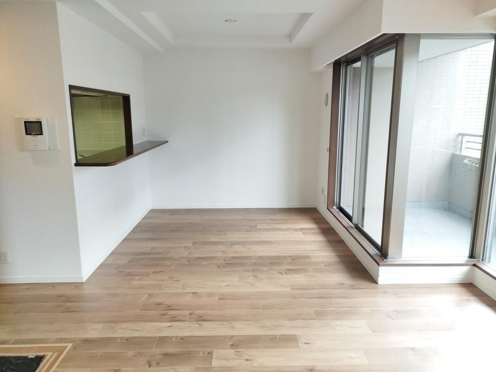 Renovated 4LDK Apartment for Sale in Aoba Ward Sendai - Thumbnail 3