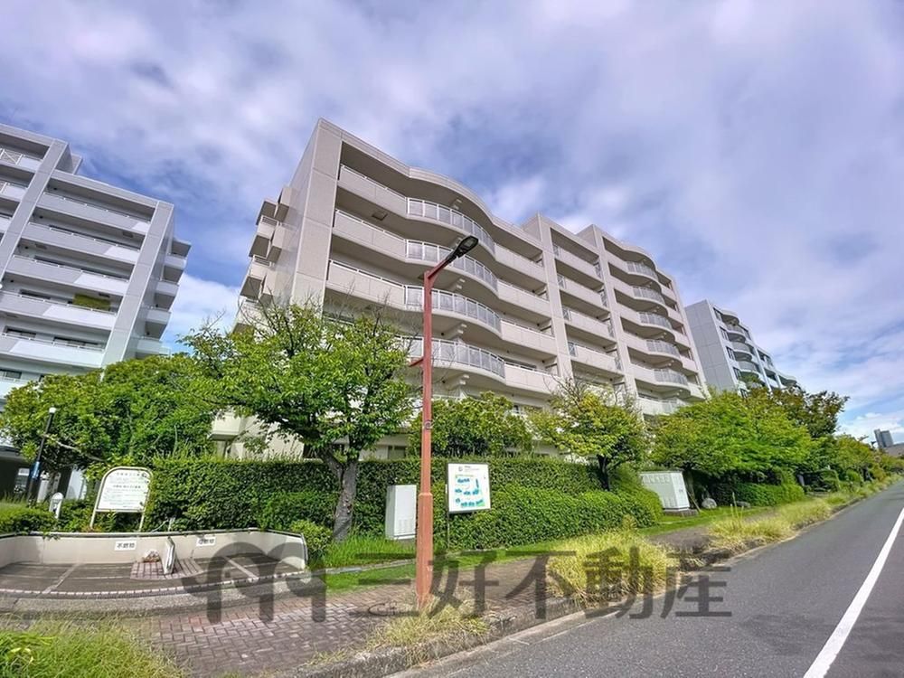 West Fukuoka Marina Town East Court 3LDK Apartment for Sale - Thumbnail 2