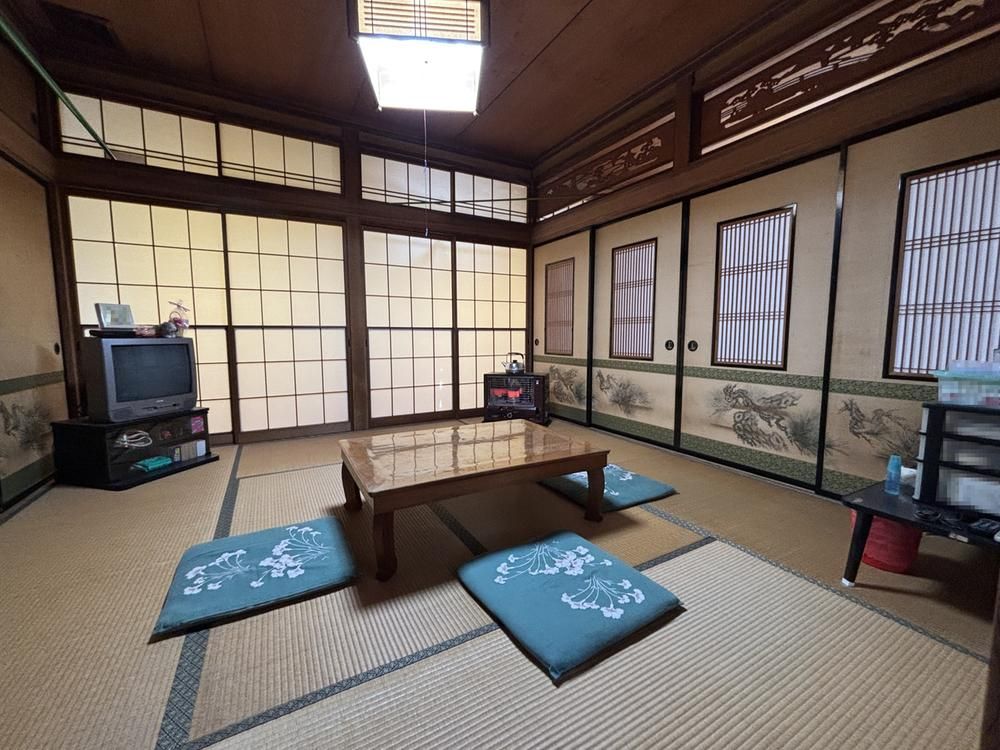 8DK House for Sale in Tokamachi City, Niigata - 500,000 Yen - Thumbnail 3