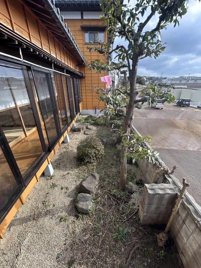 Spacious 6LDK House for Sale in Akiha Ward, Niigata - Thumbnail 2