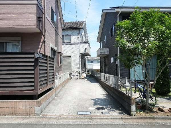 4LDK Detached House in Nozutamachi, Machida City, Tokyo - Thumbnail 2