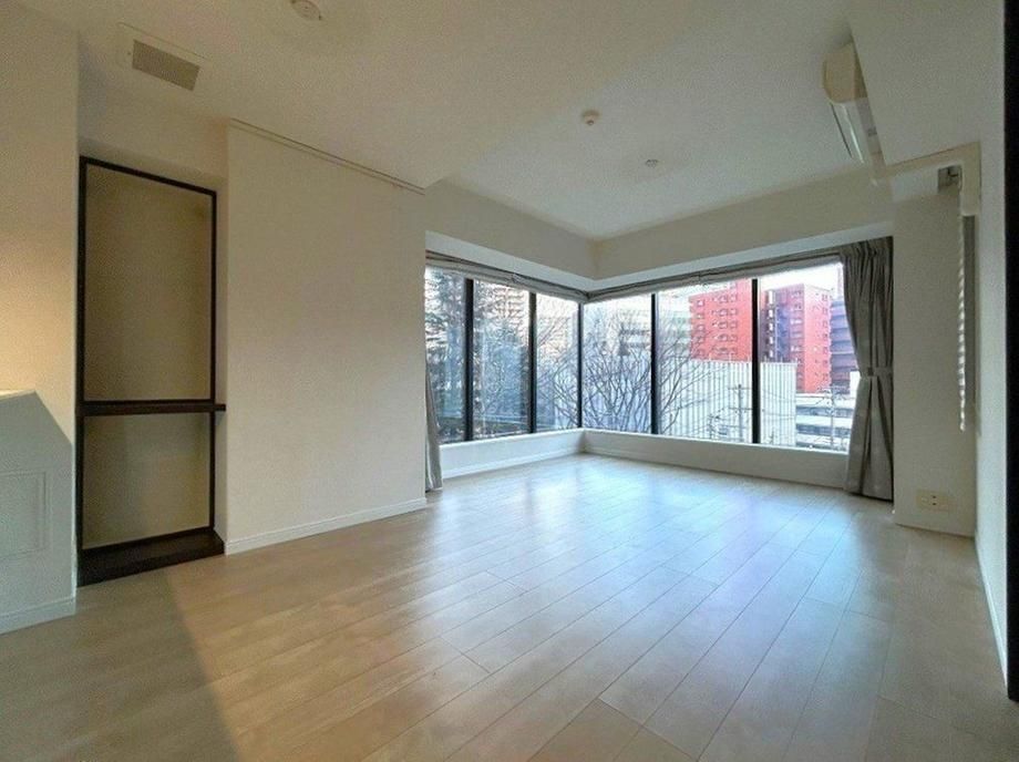 City Tower Sendai Gokoen 4LDK Apartment in Aoba-ku, Sendai - Thumbnail 3