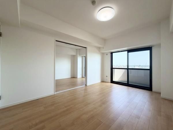 Renovated 2LDK Apartment in Sendai Miyagino 65.75m² - Thumbnail 4