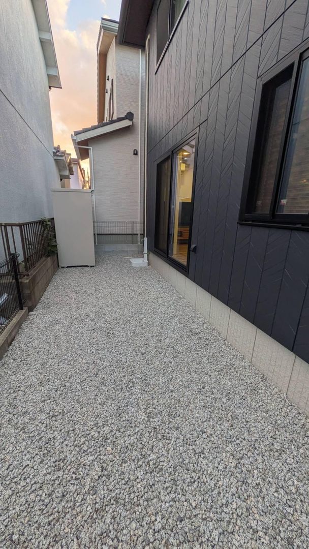 4LDK Detached House for Sale in Kashiba, Nara - 109.64m2 - Thumbnail 2