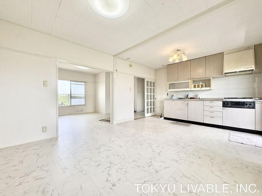 3K Apartment in Totsuka Ward, Yokohama for 6 Million Yen - Thumbnail 2